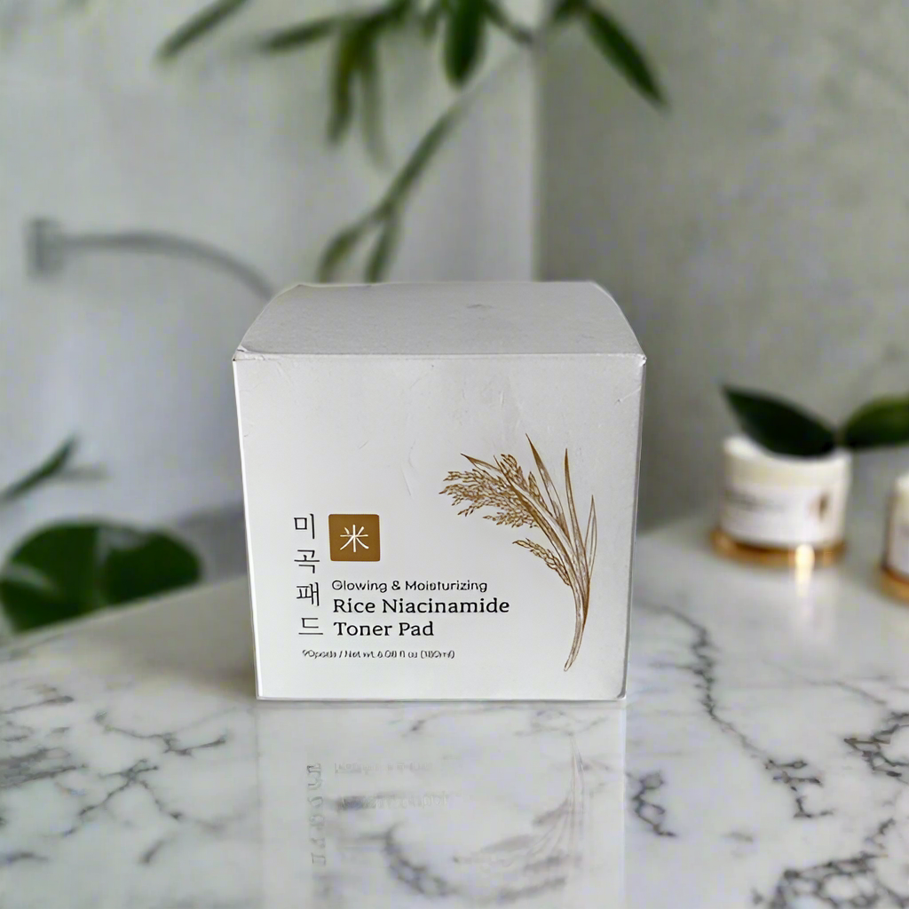 Glamfox Brightening and Moisturizing Rice Niacinamide Toner Pad - Hydrates, brightens, and smooths skin