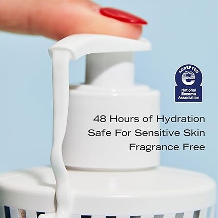 Loción corporal reparadora ultra de First Aid Beauty - Pepino refrescante