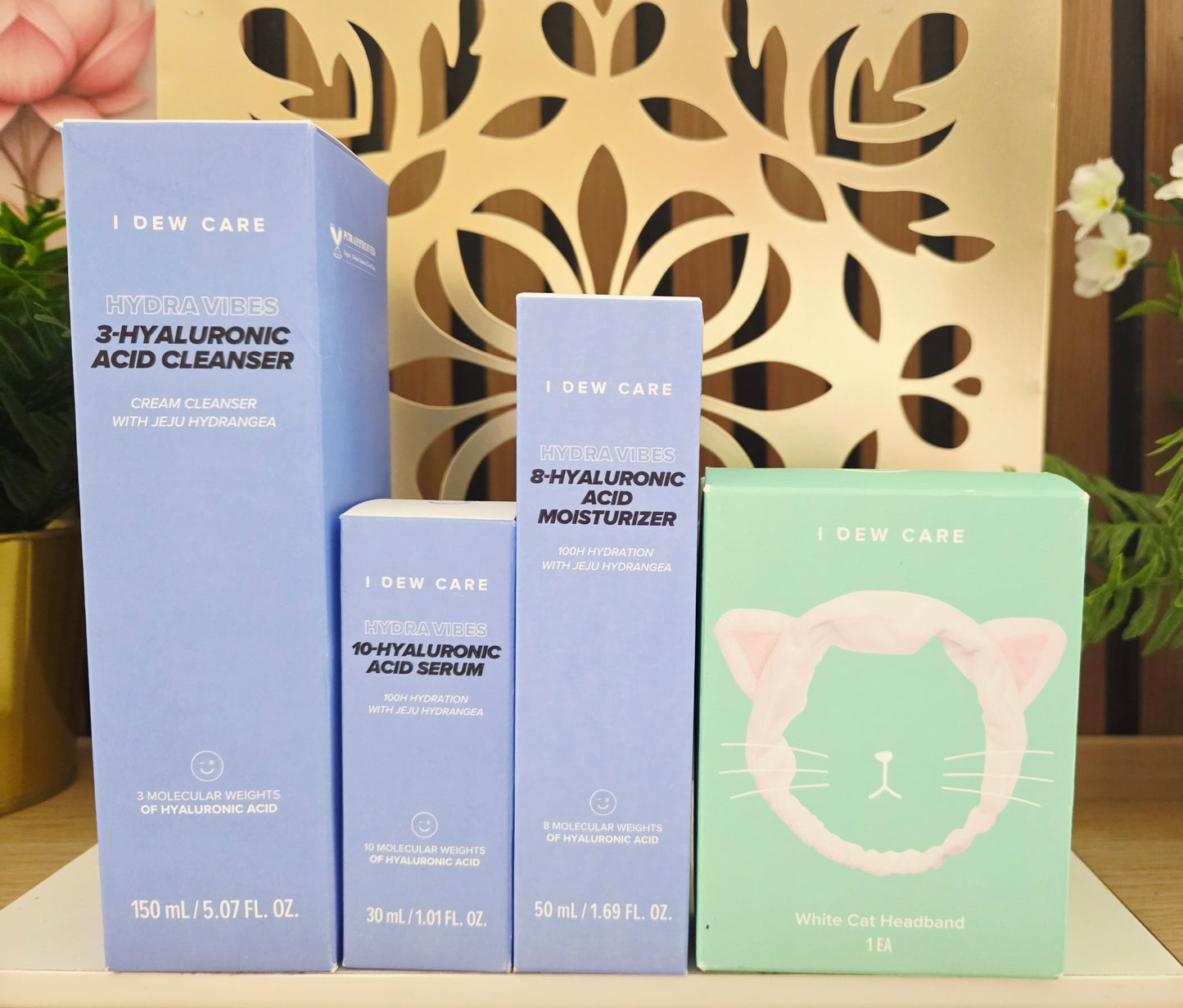 I DEW CARE Cuidado de la Piel - Hydra Vibes - Set de 3 piezas + 1 Diadema de Gato Gratis - Limpiador, suero y humectante con ácido hialurónico de diferente peso molecular
