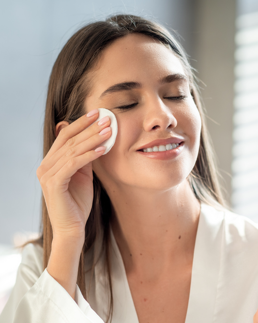 BodyBoom Moisturizing and Cleansing Micellar Water - Moisturizes & Reduces Inflammation