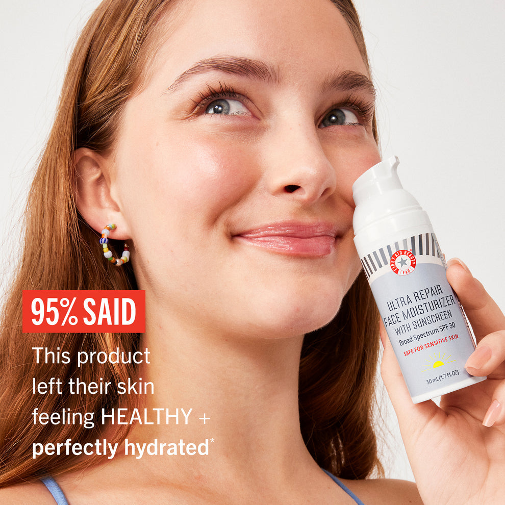 First Aid Beauty Ultra Repair Face Moisturizer with Sunscreen Broad Spectrum SPF 30 - All day hydration + sun protection in one step