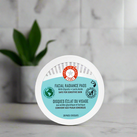 First Aid Beauty Facial Radiance Pads with Glycolic + Lactic Acids