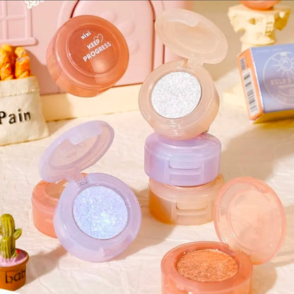 xixi - Glitter Mud Eyeshadow - Eye glitter in a long-lasting, non-irritating water-based formula adds glamor and dazzle to your look.