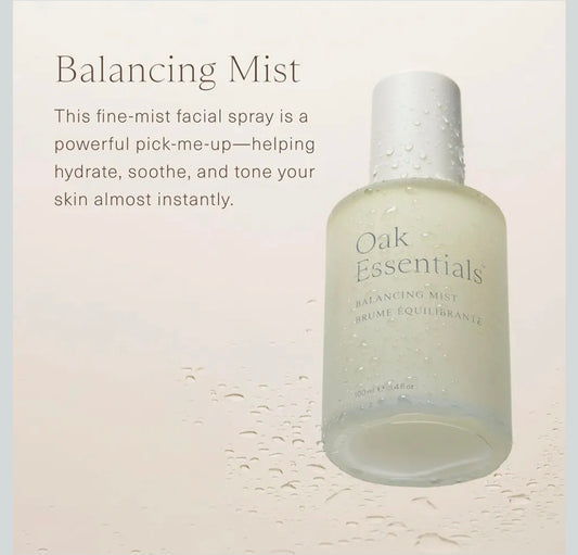 Oak Essentials Balancing Mist - Bruma facial tonificante con agua de rosas y aloe, rica en antioxidantes, que ayuda a hidratar, calmar y refrescar.