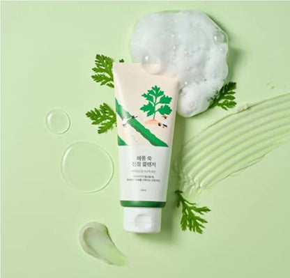 Round Lab Mugwort Calming Cleanser - Cleanse and calm simultaneously, Formulated with 4 CICA, Soothing, Low pH, Moisturizing, Cream Type Cleanser