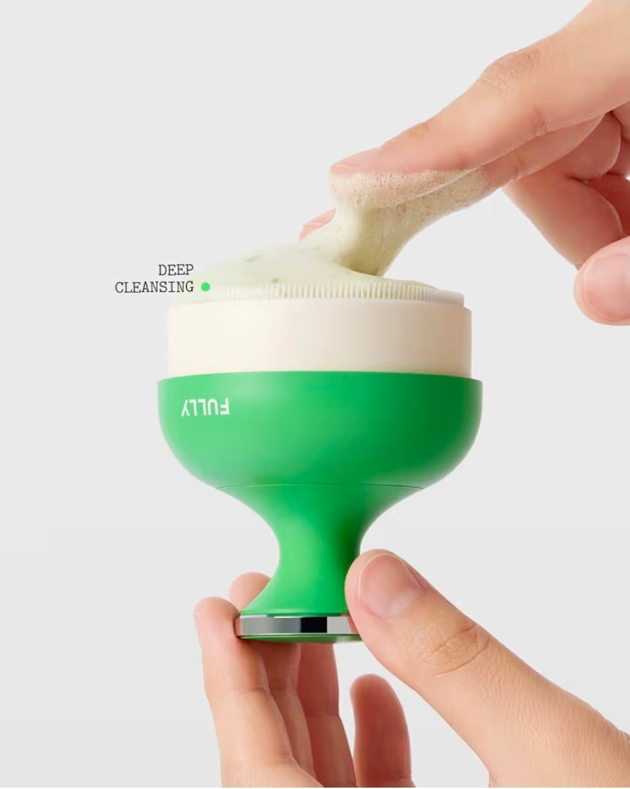 FULLY Pore Cleansing Silicone Brush - Effective Pore Cleaner, Over 2000 Fine Bristle, Unclog Pores, Blackhead Brush, Sebum Remover Tool, Gentle Exfoliator
