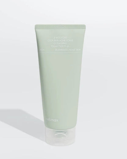 Celimax Ji Woo Gae Cica BHA Acne Foam Cleansing - Formulated to target acne and soothe skin irritation without stripping the skin of its natural moisture