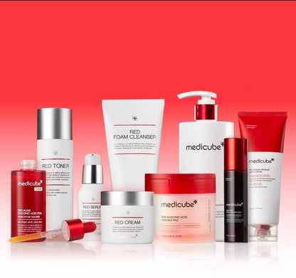 Medicube Red Toner 2.0 - Low-irritating Formula for Acne-Prone Skin, Soothing and Relieving, Formulated with BHA, Niacinamide & Adenosine, Non-comedogenic