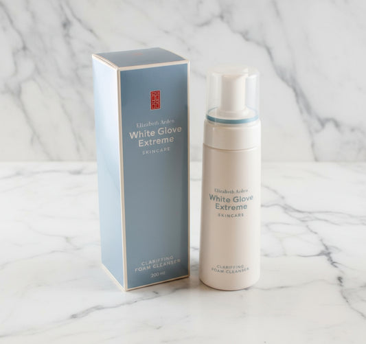 Elizabeth Arden Extreme Clarifying Foam Cleanser - Clarifies the complexion and purifies the skin
