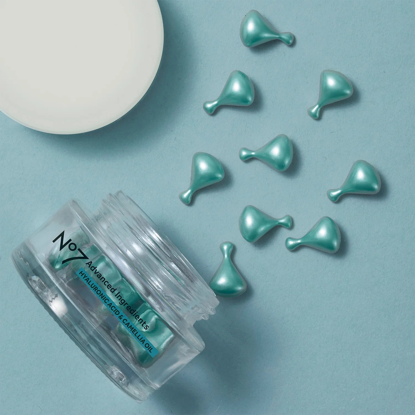 No7 Advanced Ingredients Hyaluronic Acid and Camellia Oil Capsules - 30 Capsules - Hydrates skin & smoothes the appearance of wrinkles