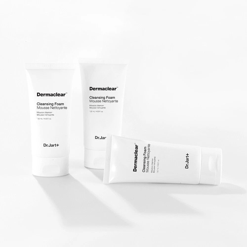 Dr. Jart+ Dermaclear PH Foam Cleanser A moisturizing cleansing foam with a gel-to-foam texture that balances the skin’s pH and provides healthy care.